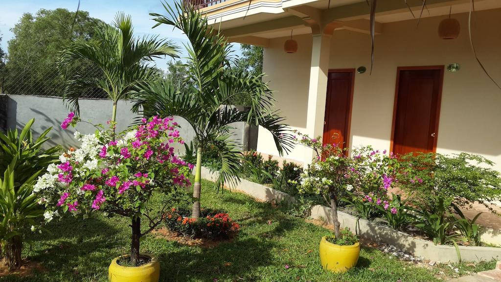 The Moonflower Bungalow Hotel Sihanoukville Quarto foto